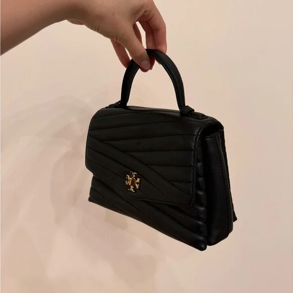 Tory Burch Black Quilted Leather Handbag - Picture 15 of 16